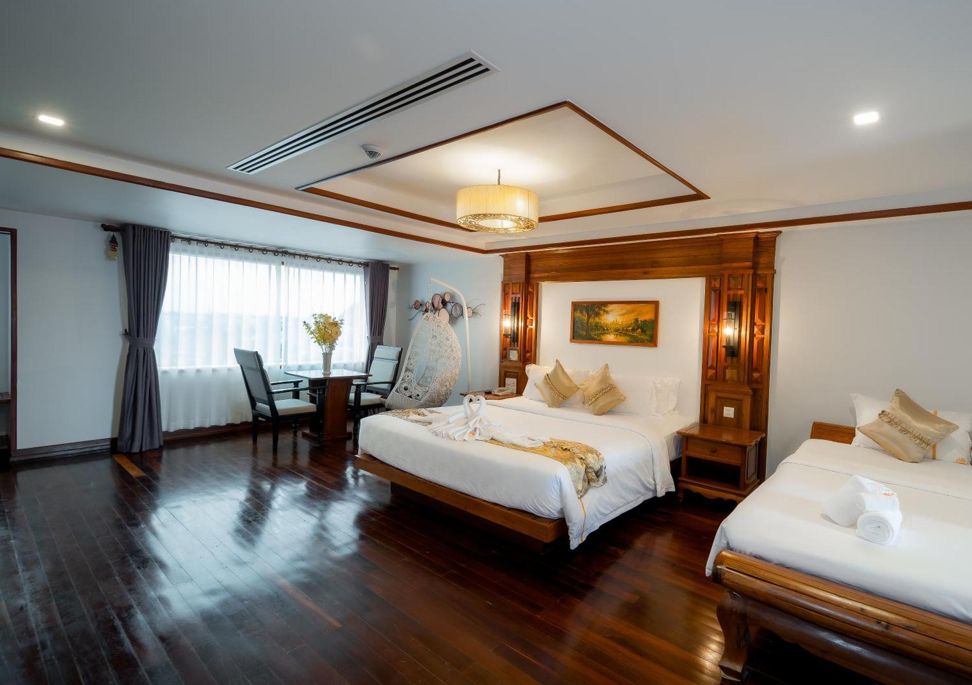 The Night Hotel Сием Реап Екстериор снимка