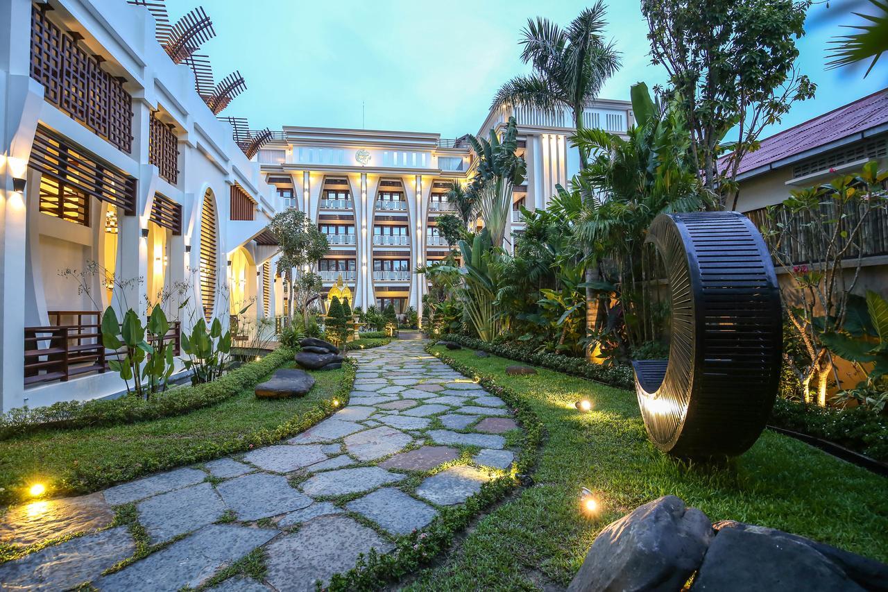 The Night Hotel Сием Реап Екстериор снимка